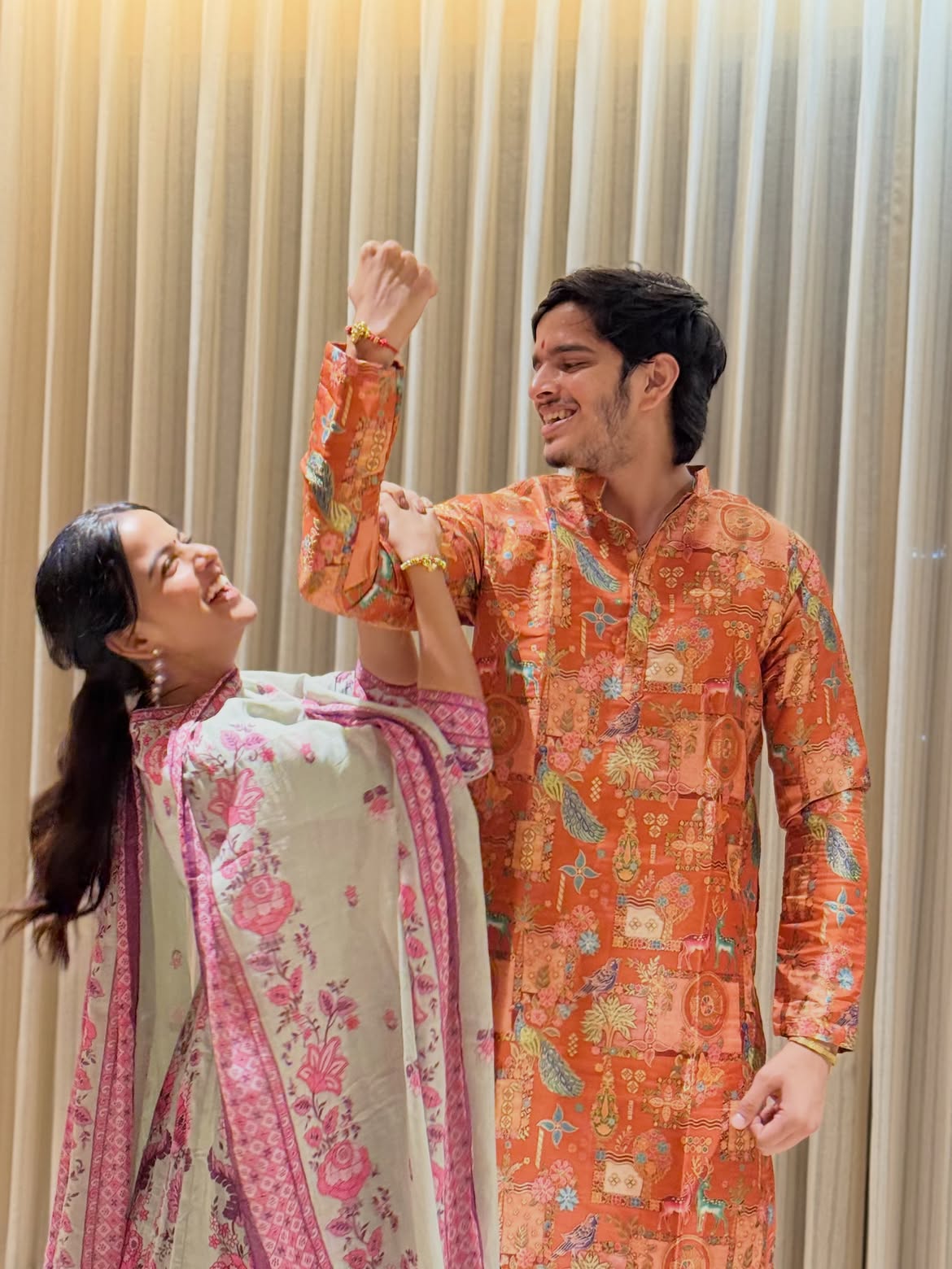Vaishnavi Chaitanya Raksha Bandhan Celebrations with Family