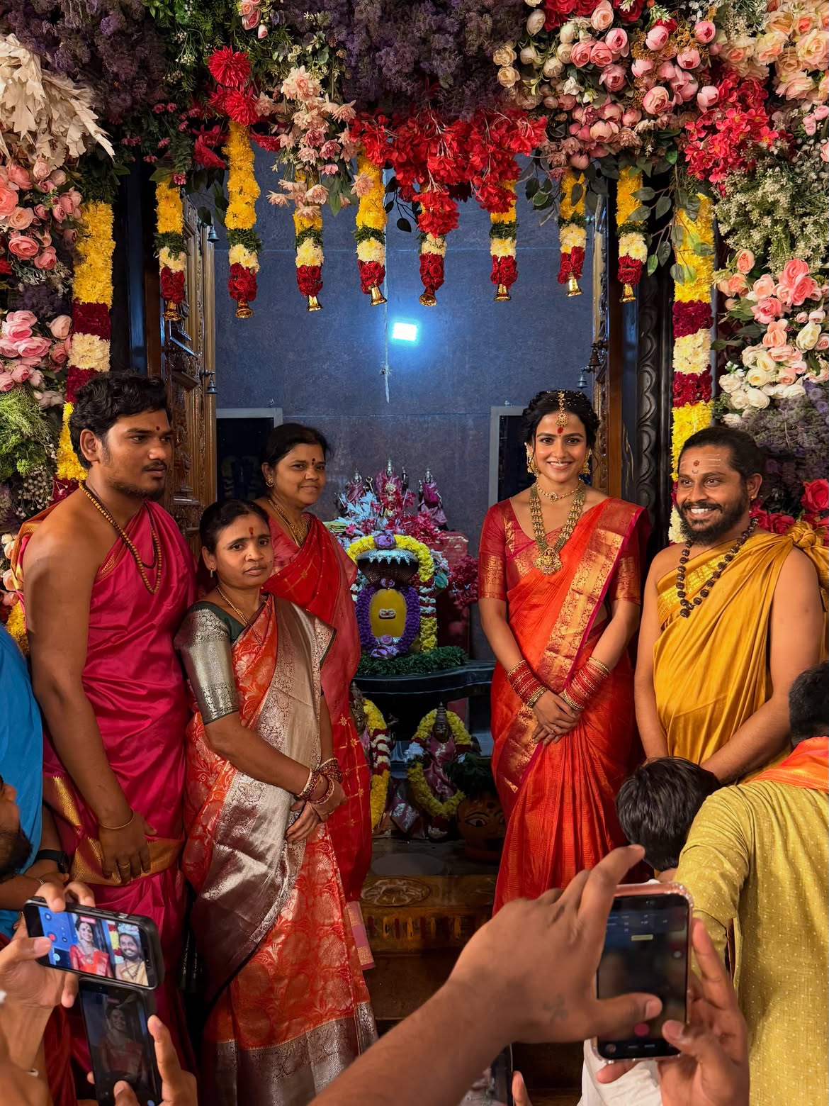 Vaishnavi Chaitanya Bonalu Special Photos with Family