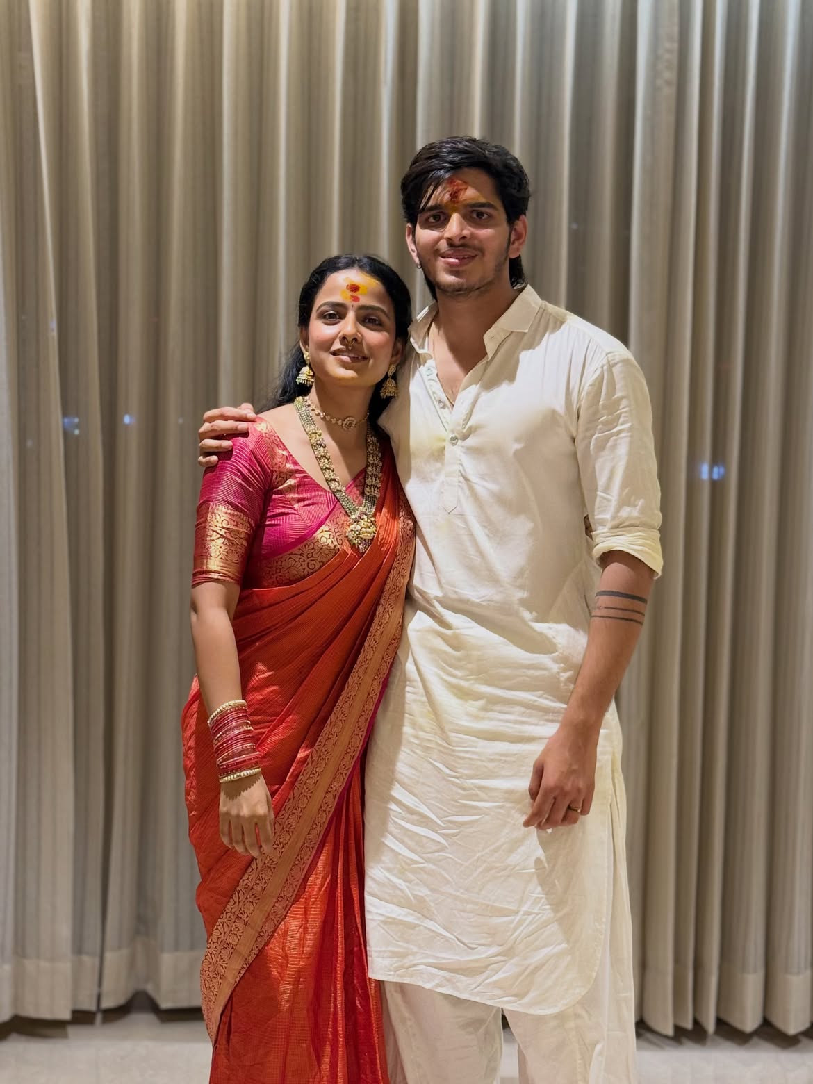 Vaishnavi Chaitanya Bonalu Special Photos with Family