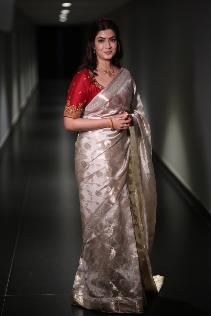 Varalaxmi Sarathkumar Stunning Looks in Saree at Kurma Avatar