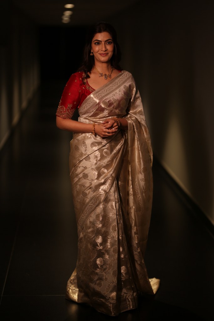 Varalaxmi Sarathkumar Stunning Looks in Saree at Kurma Avatar