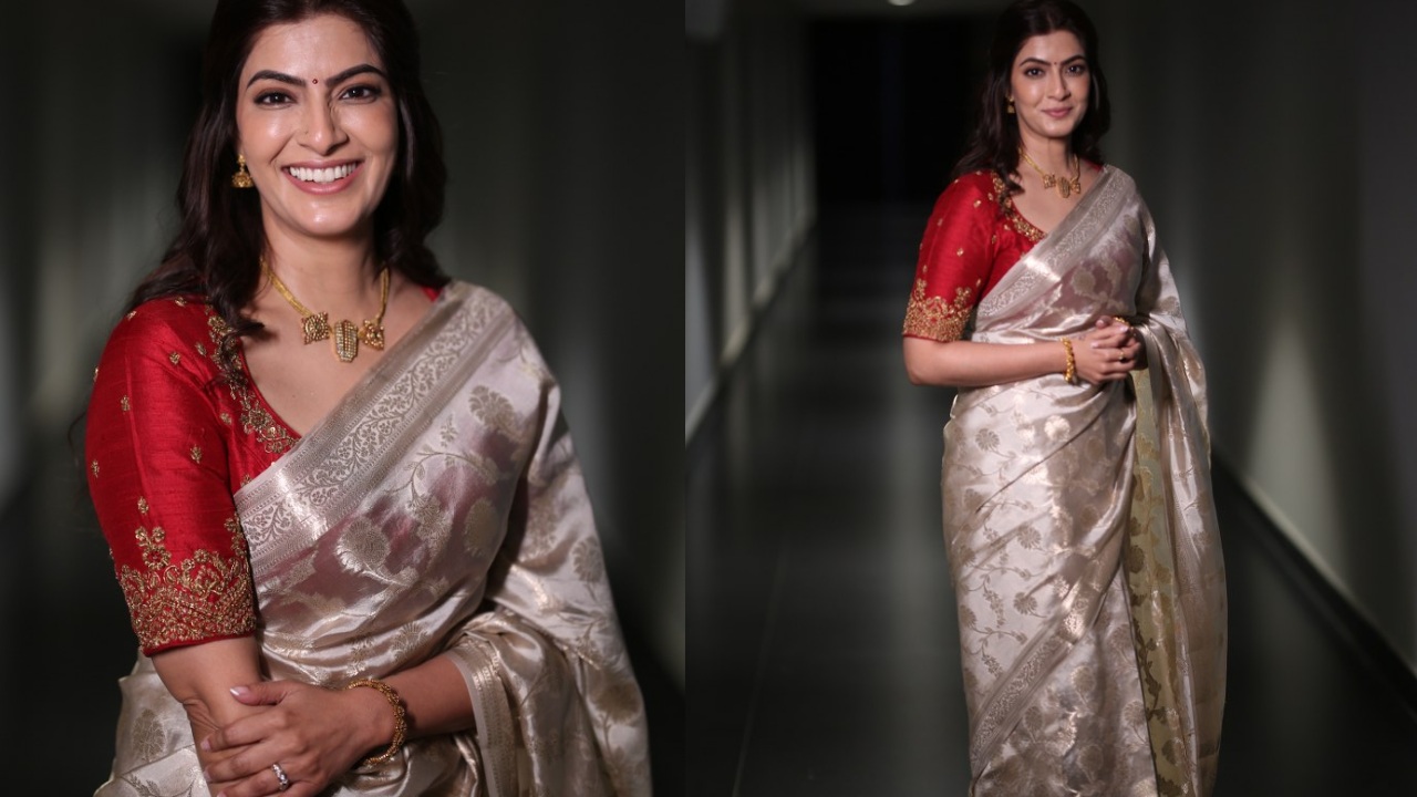 Varalaxmi Sarathkumar : చీరకట్టులో వరలక్ష్మి శరత్ కుమార్ లేటెస్ట్ ఫొటోలు..