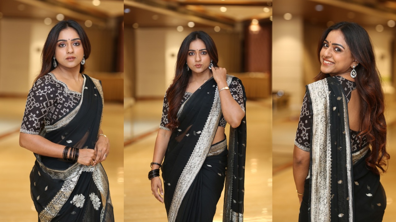 Vithika Sheru : నలుపు చీరలో వితిక షేరు వయ్యారాలు..
