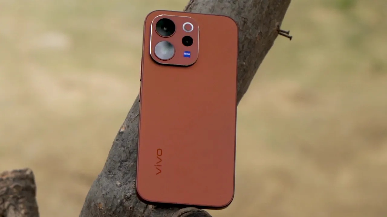 Vivo V70 Price Drop