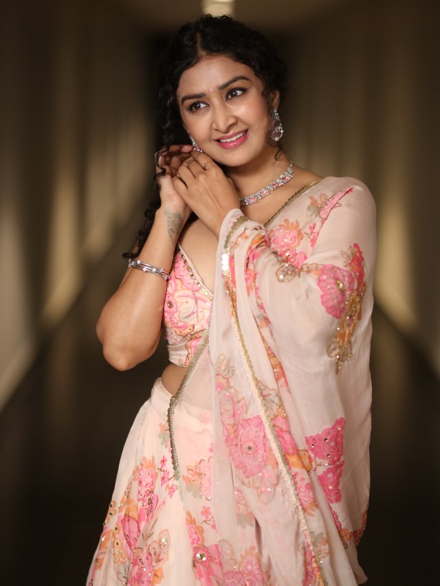 Farnaz Shetty Stunning Looks in Gaja Teaser Launch Event