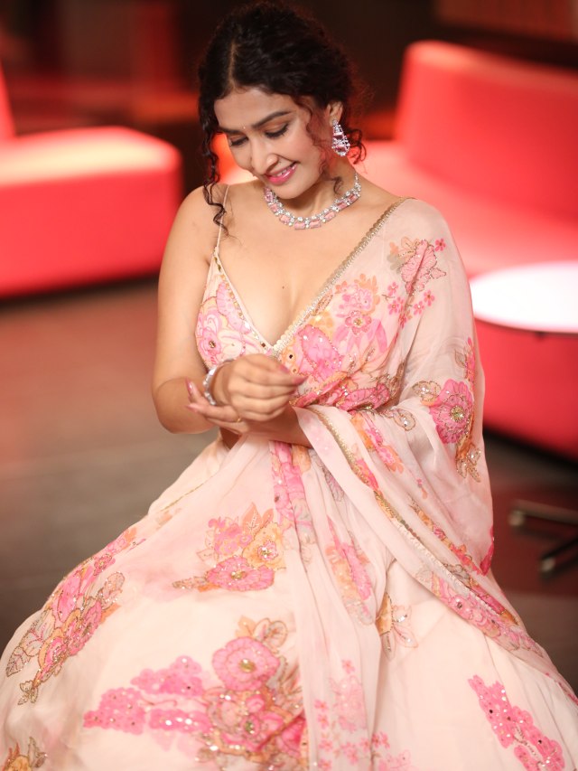 Farnaz Shetty Stunning Looks in Gaja Teaser Launch Event