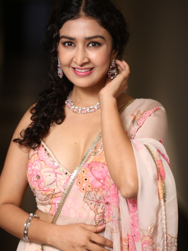 Farnaz Shetty Stunning Looks in Gaja Teaser Launch Event