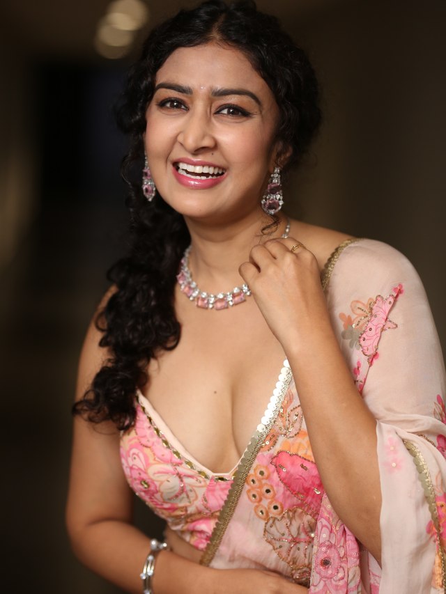 Farnaz Shetty Stunning Looks in Gaja Teaser Launch Event