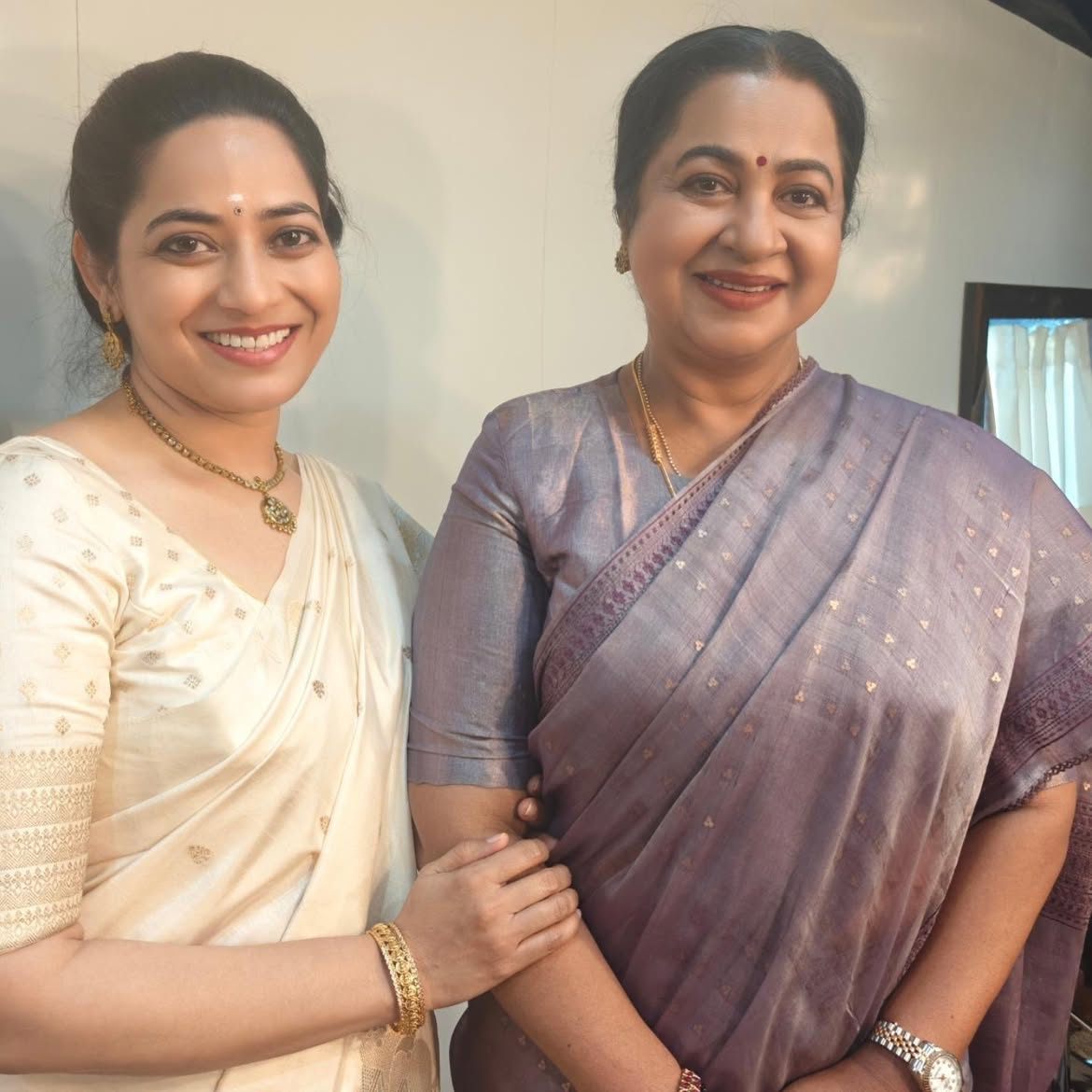Haarika Shares Suriya Vishwanath and Sons Working Stills