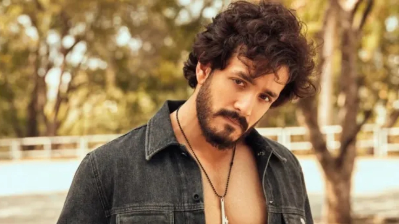 Akhil Akkineni : బిగ్ ప్రాజెక్టుపై అఖిల్ డైల‌మా?