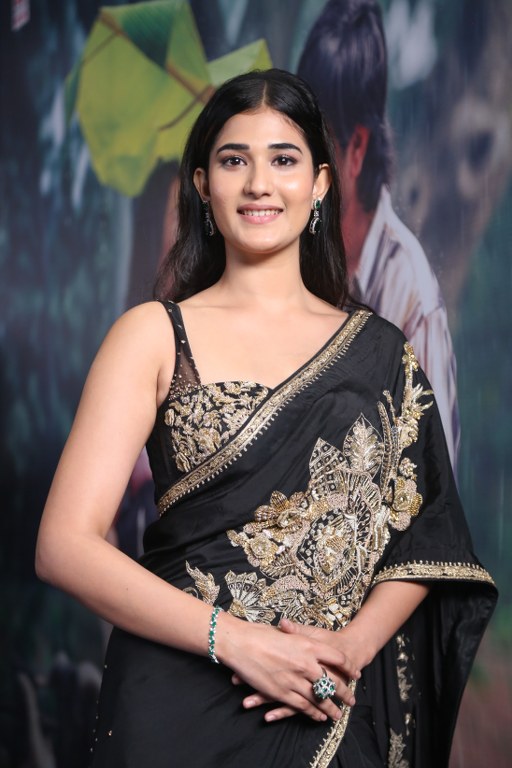 Amrutha Chowdary Stunning Looks in Black Saree