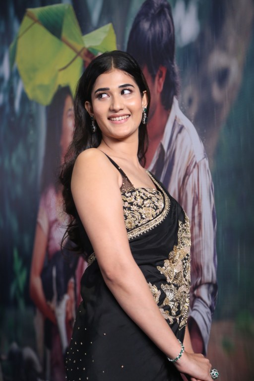 Amrutha Chowdary Stunning Looks in Black Saree