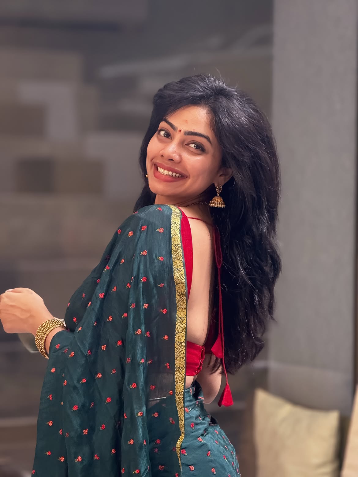 Anala Susmitha Stunning Looks in Saree