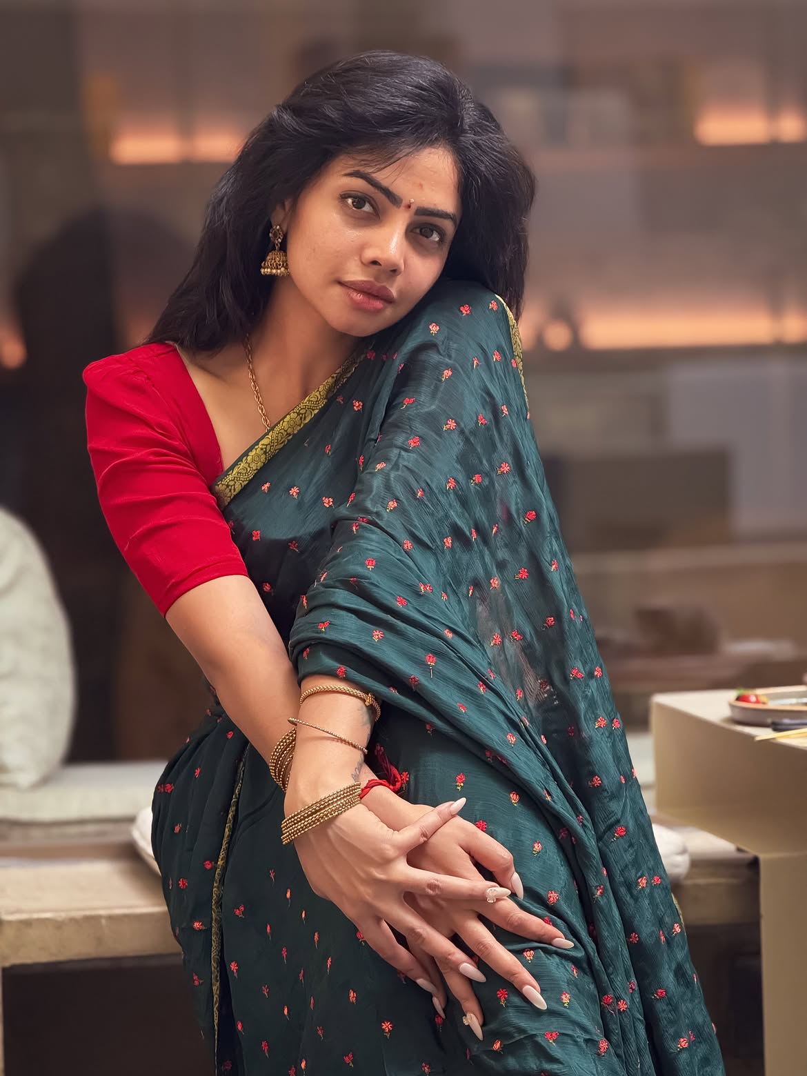 Anala Susmitha Stunning Looks in Saree