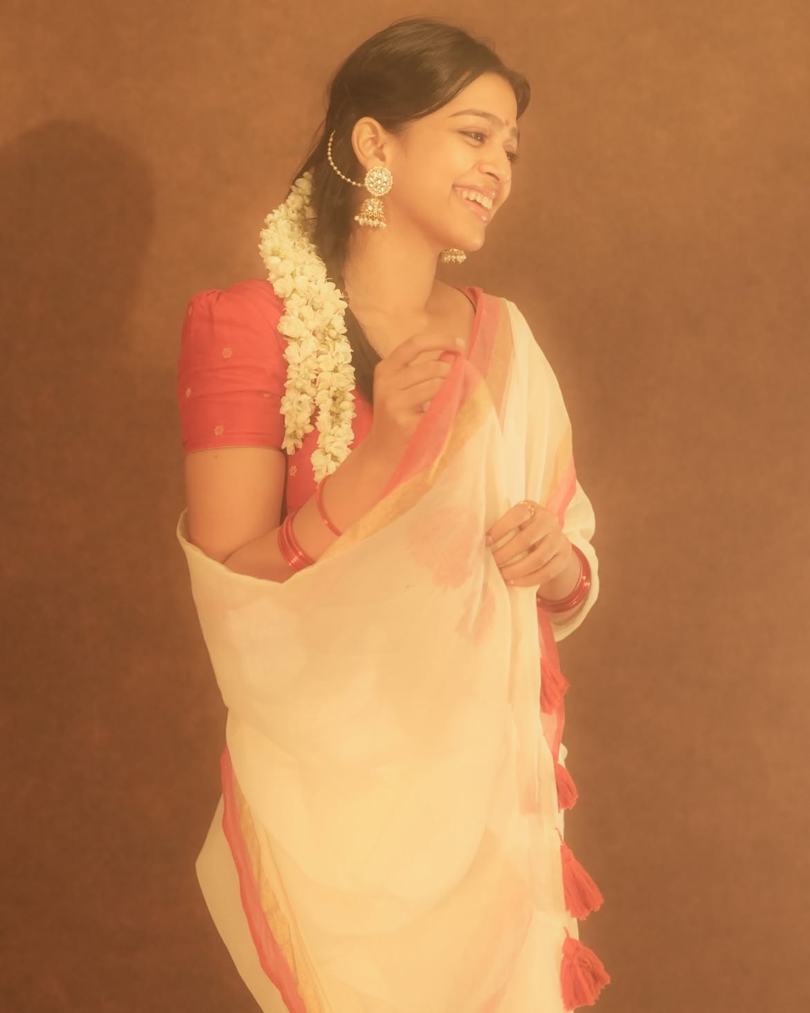 Ananthika Sanilkumar Looks like Bapu Bomma