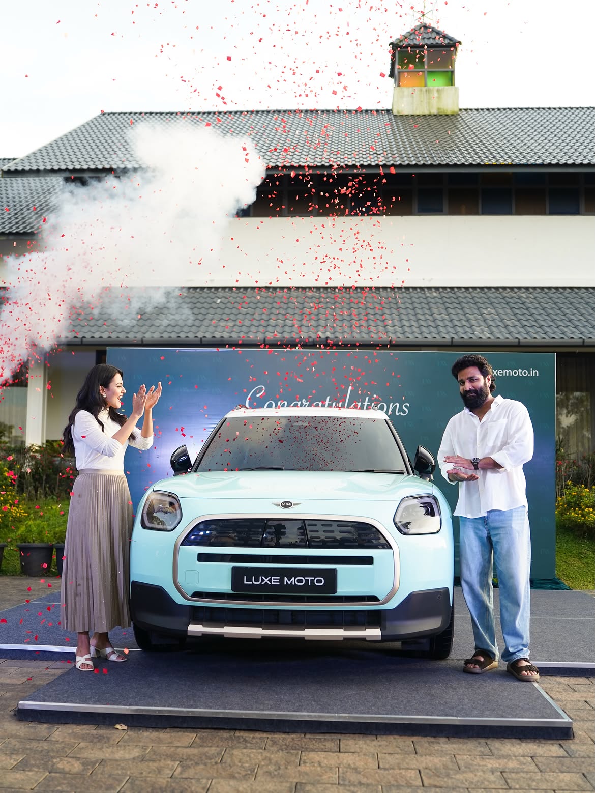 Aparna Das Buys Luxery Mini Cooper Car