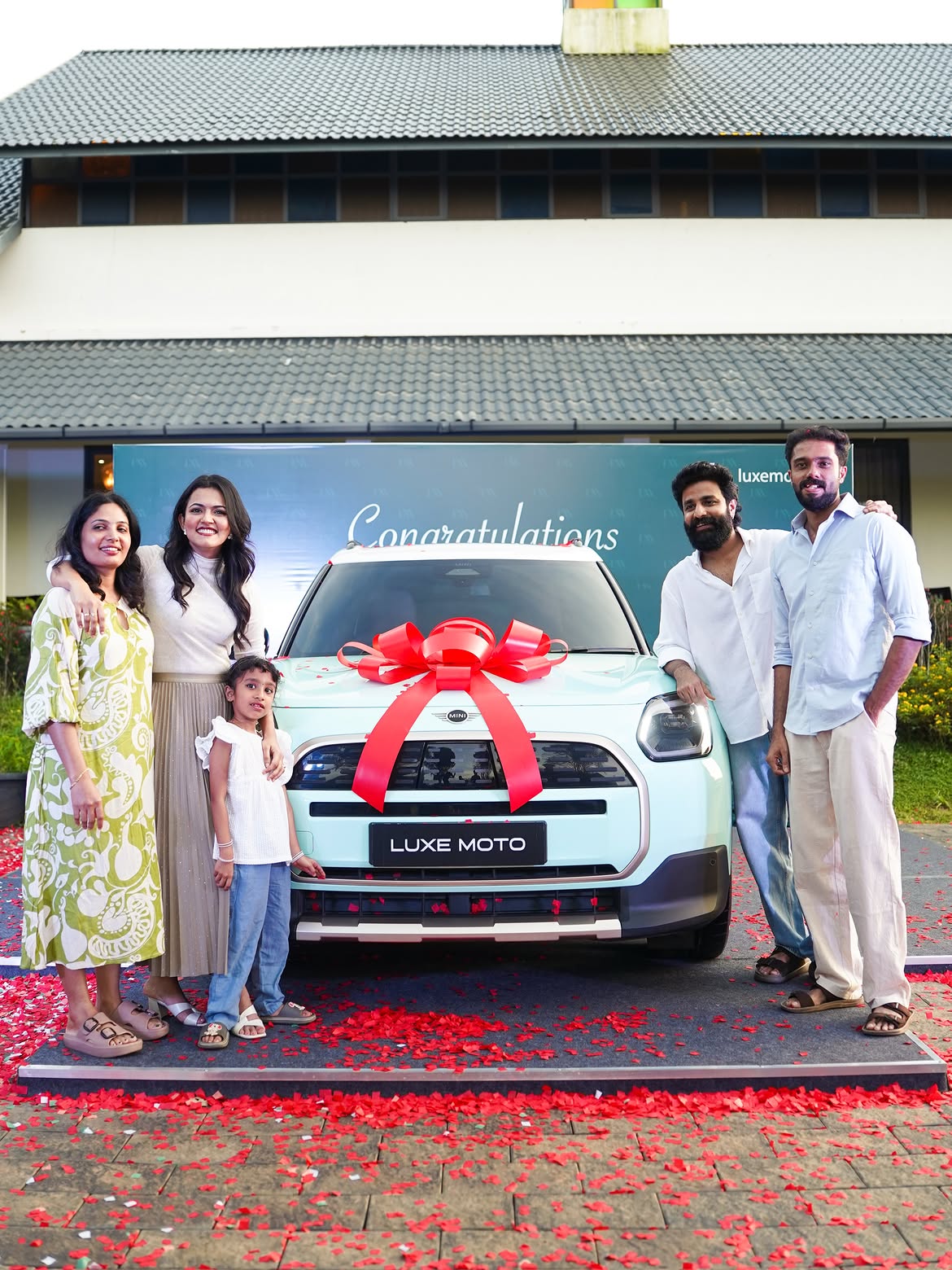 Aparna Das Buys Luxery Mini Cooper Car