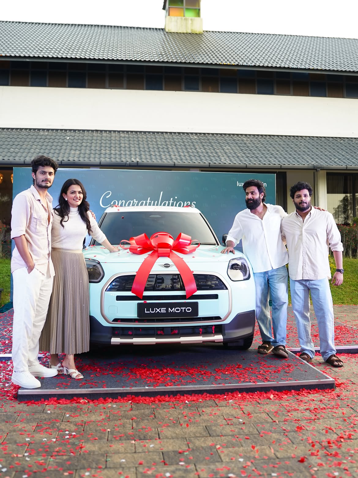 Aparna Das Buys Luxery Mini Cooper Car