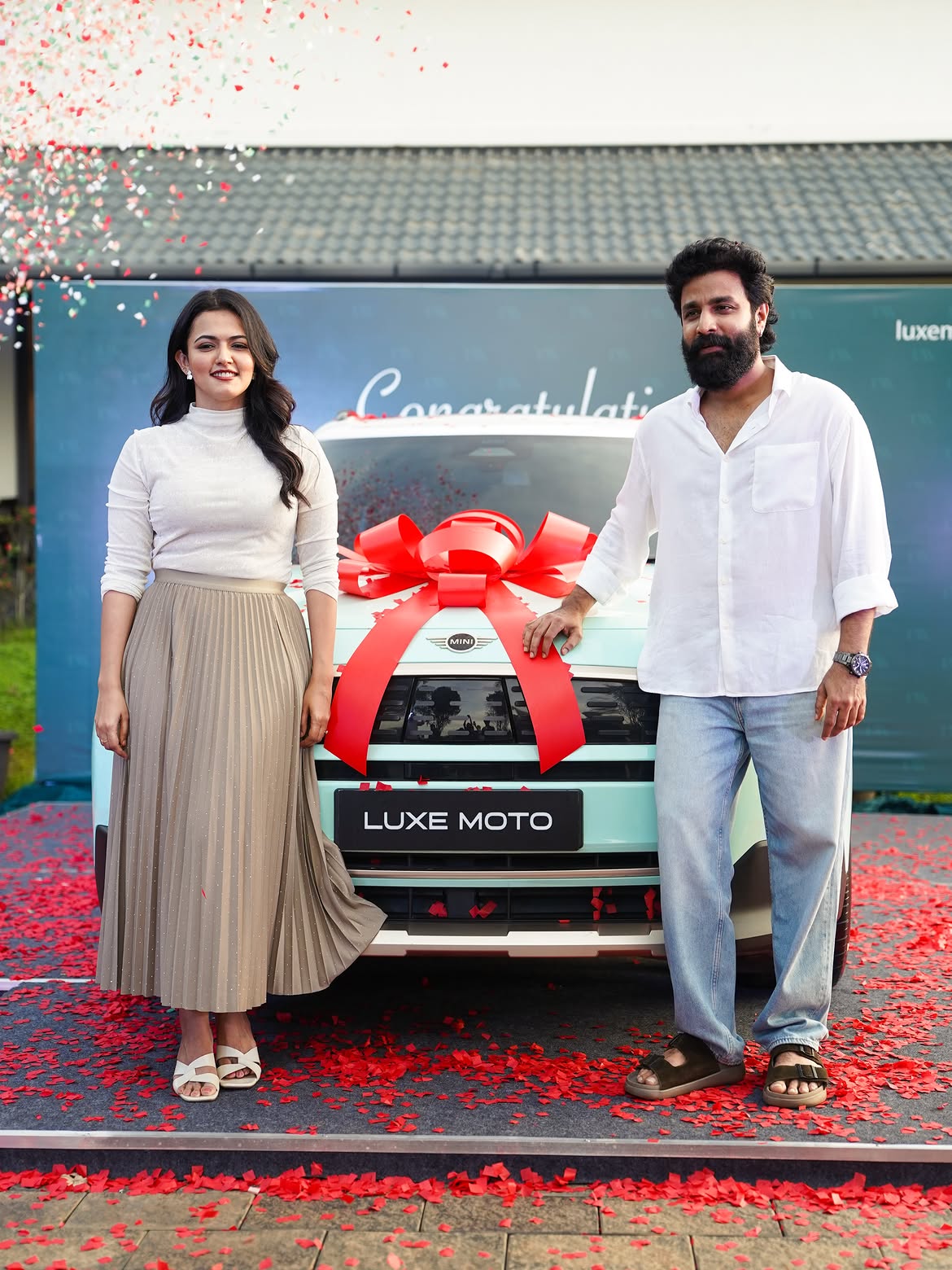 Aparna Das Buys Luxery Mini Cooper Car