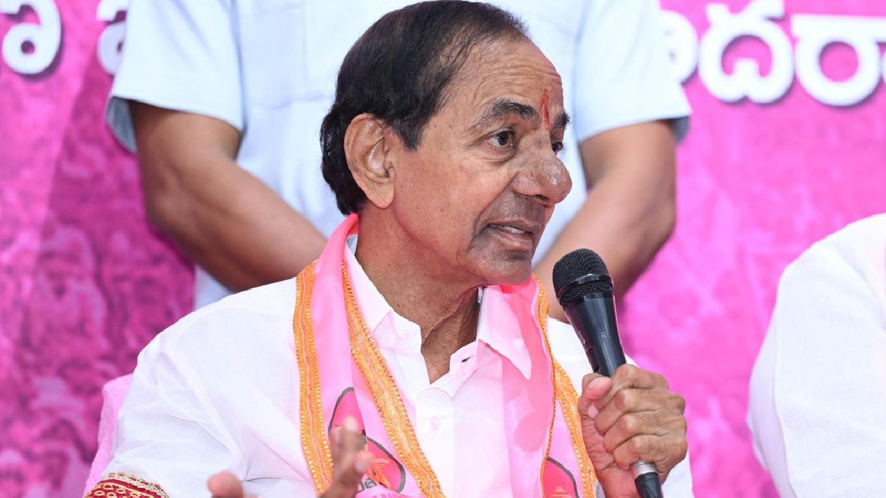 KCR: ఎర్రవల్లిలో బీఆర్‌ఎస్‌ఎల్పీ భేటీ.. ఎమ్మెల్యేలకు కేసీఆర్ బిగ్ ఆఫర్.. అసెంబ్లీ వ్యూహాలపై సుదీర్ఘ చర్చ