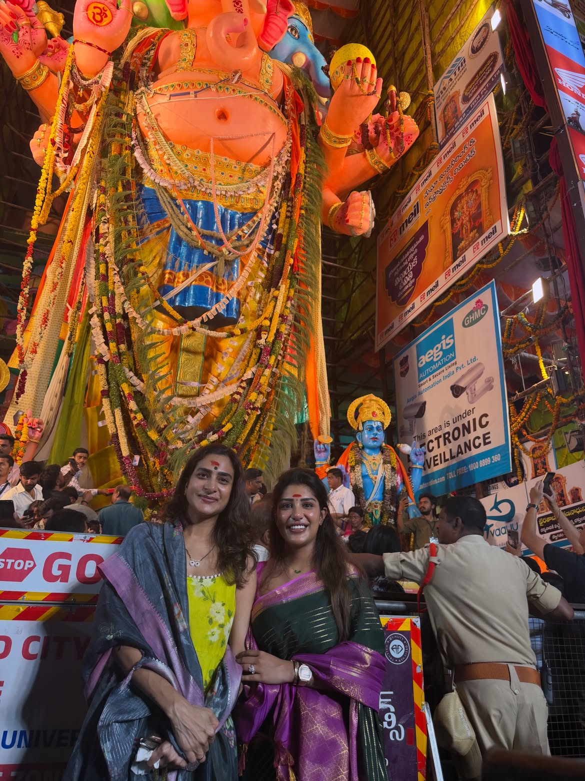 Surekhavani Supritha Visits Khairatabad Ganesh Idol