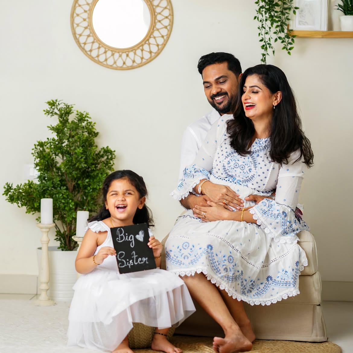 Chaithra Rai Bigg Boss Telugu Season 10 Contestant Family Photos