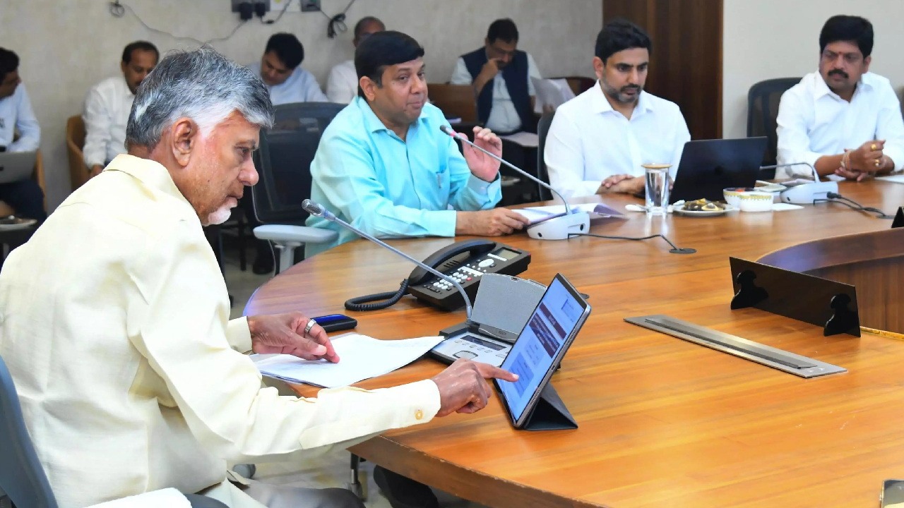 AP Cabinet Meeting: ముగిసిన ఏపీ కేబినెట్ సమావేశం.. సోషల్ మీడియా ఫేక్ న్యూస్‌పై ఫైర్.. మంత్రులకు సీఎం కీలక ఆదేశాలు