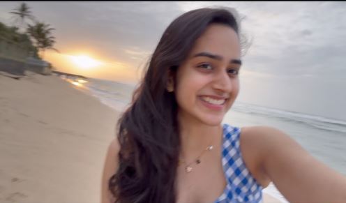 Tollywood New Anchor Charmilla Enjoying Vacation in Srilanka