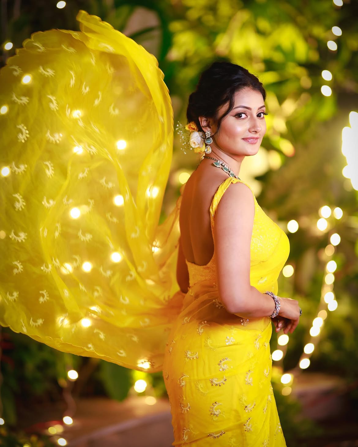 Debjani Modak Serial Actress Bigg Boss Telugu Season 10 Contestant
