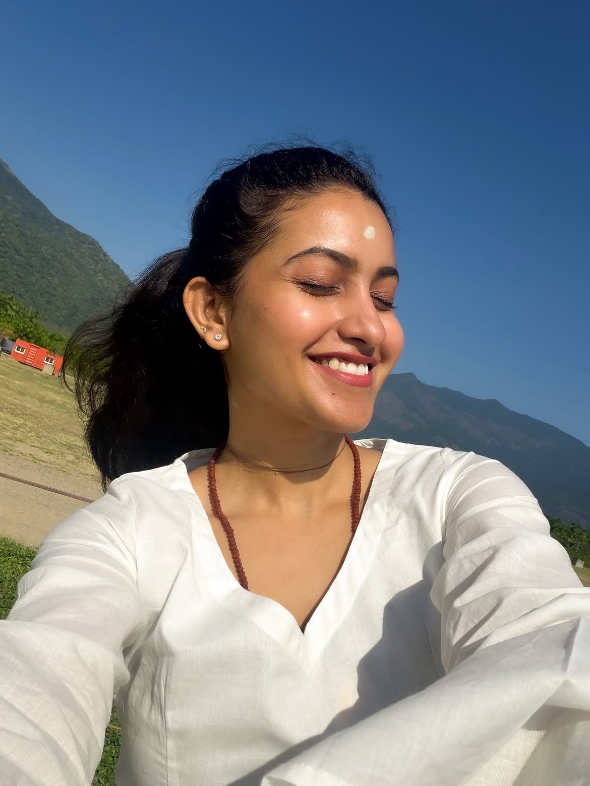 Deepika Pilli Visits Isha Foundation