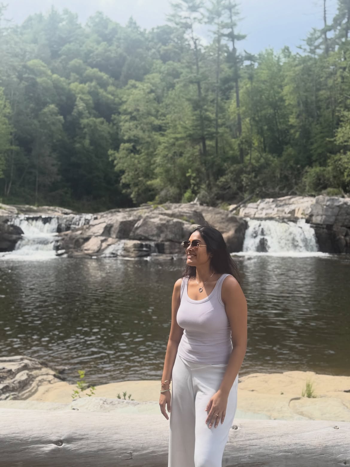 Divi Enjoying Vacation