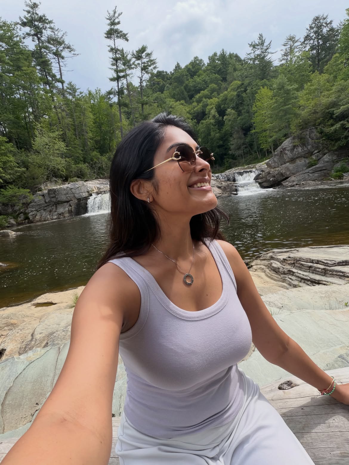 Divi Enjoying Vacation