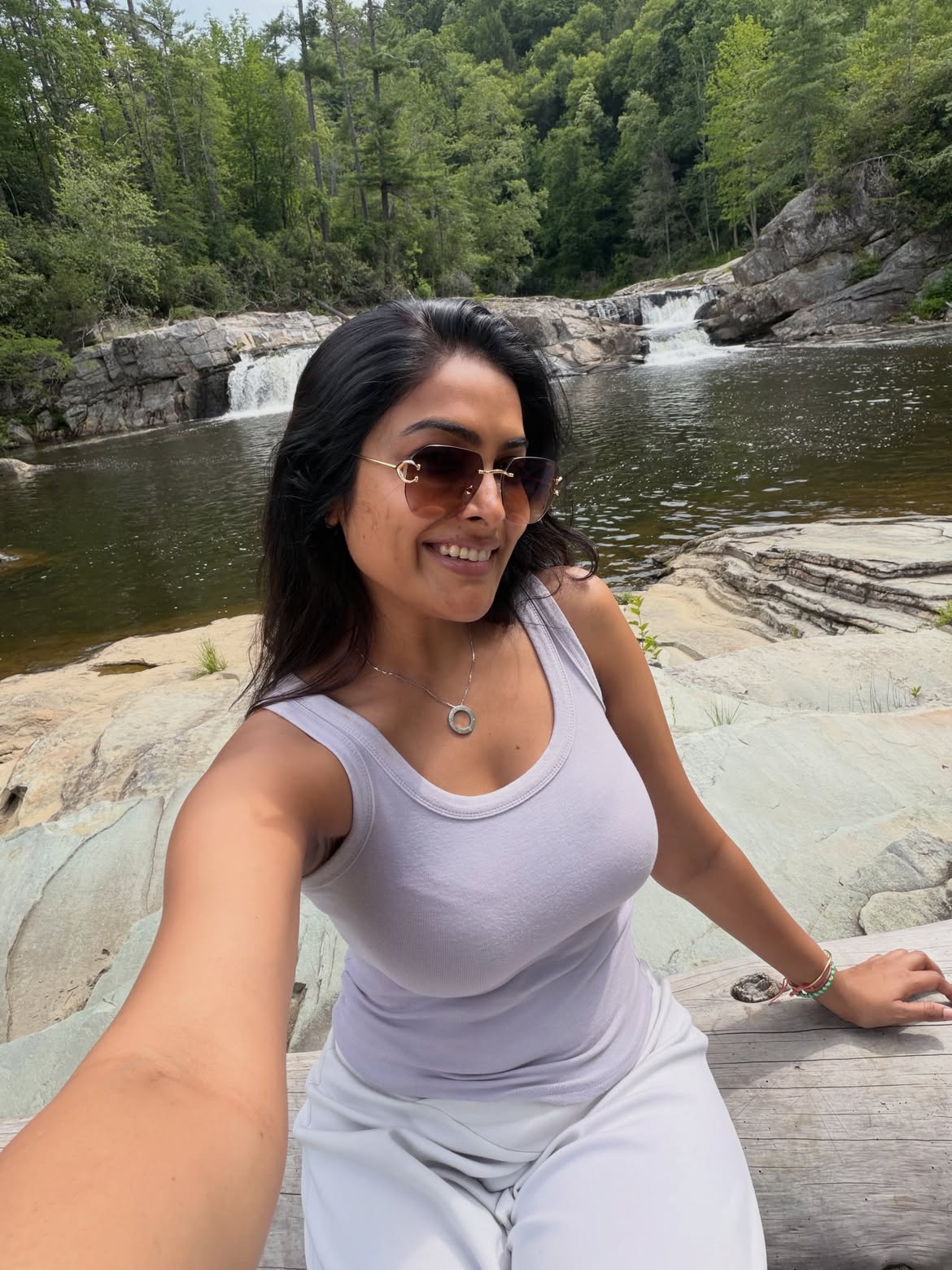 Divi Enjoying Vacation