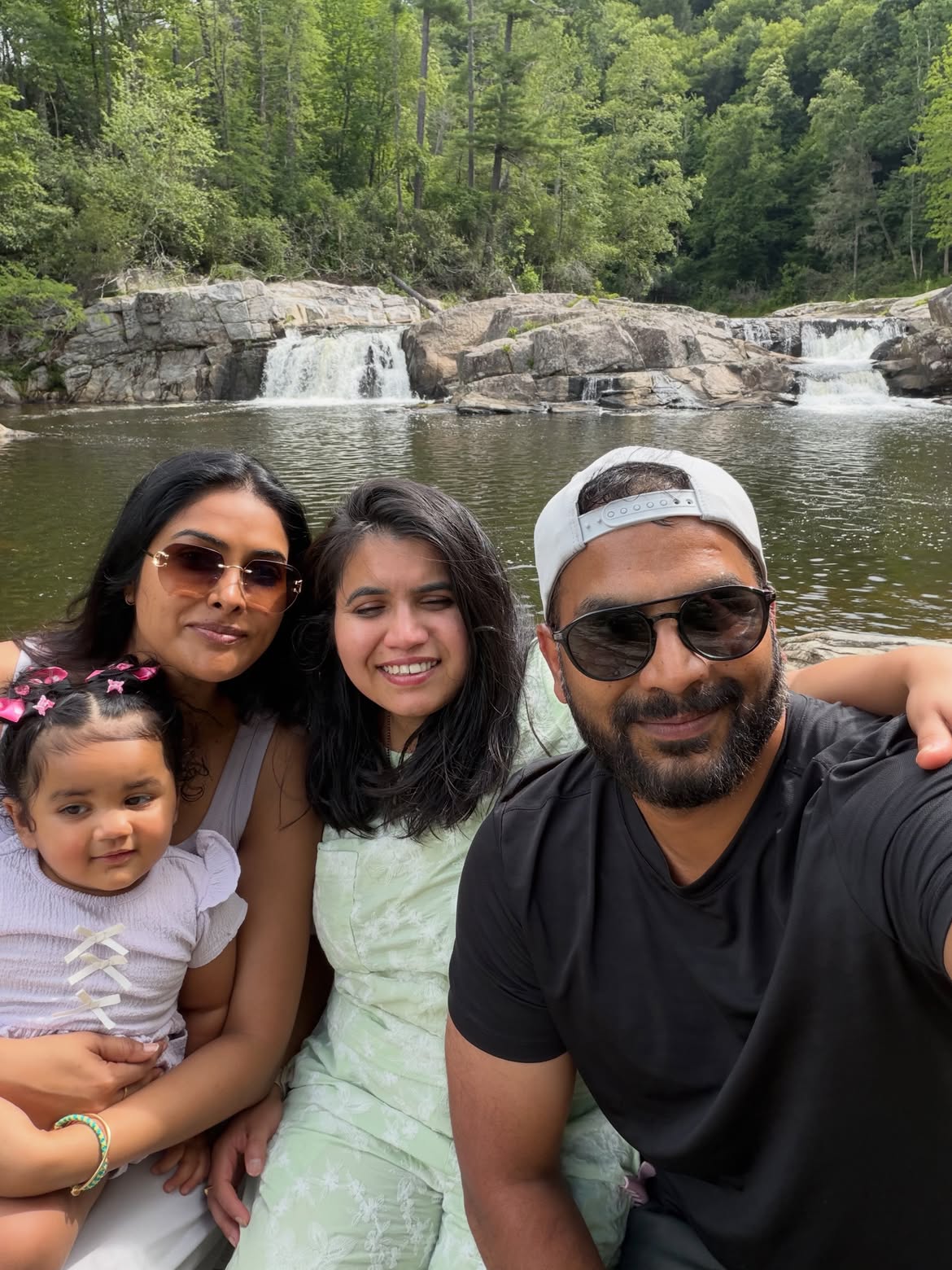 Divi Enjoying Vacation