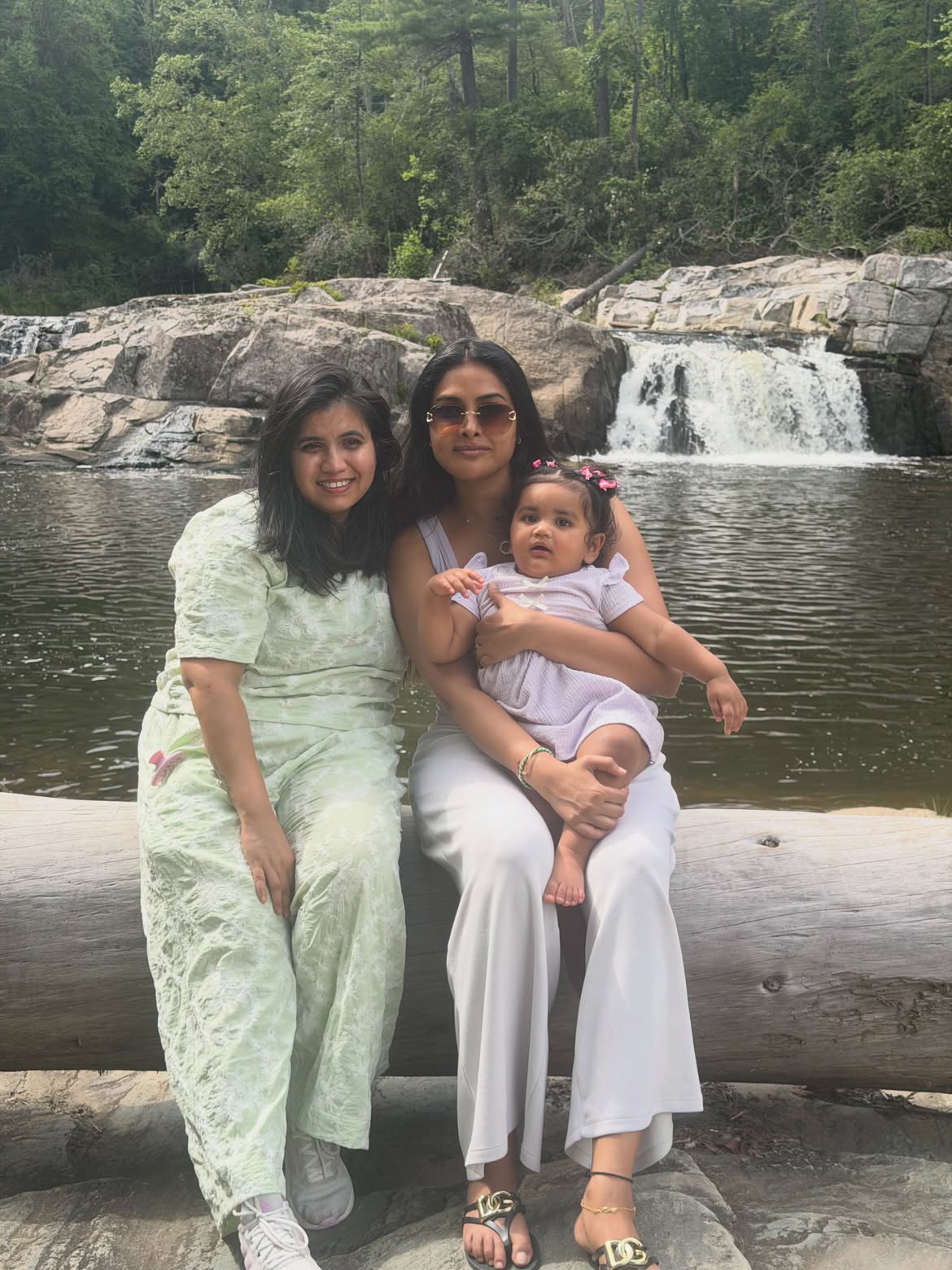 Divi Enjoying Vacation