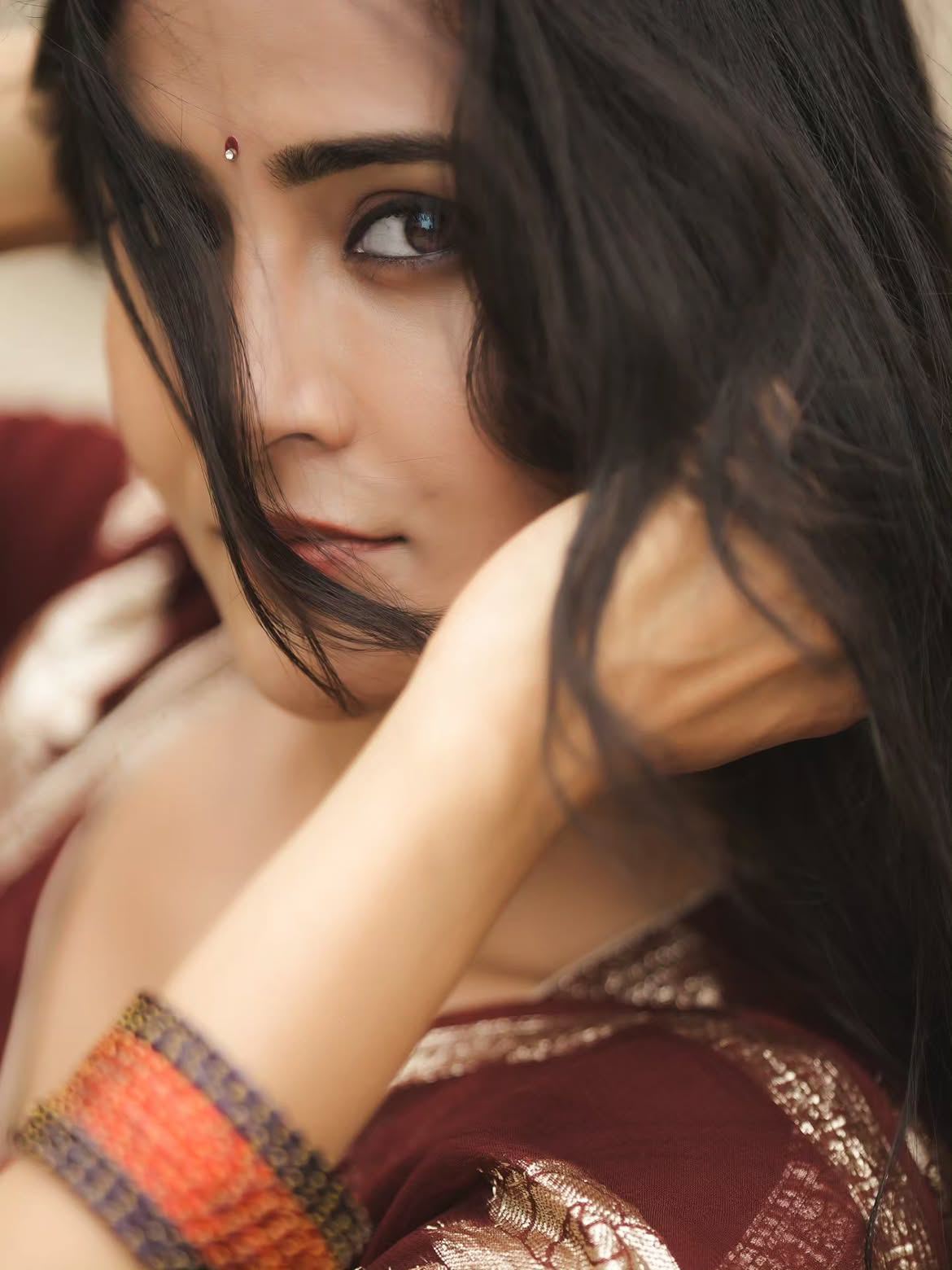 Gayathri Simhadri Cute Photos in Saree