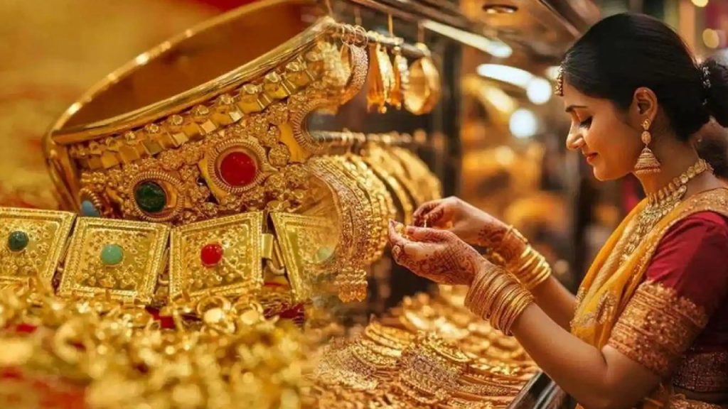 Gold Silver Price Today: పసిడి ప్రియులకు గుడ్ న్యూస్.. కొనుగోలుదారులకు మంచి అవకాశం.. హైదరాబాద్ లో తులం ఎంతంటే?