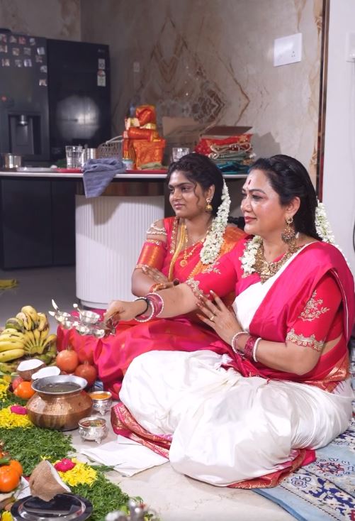 Hema Kolla Performed Pooja with Her Family