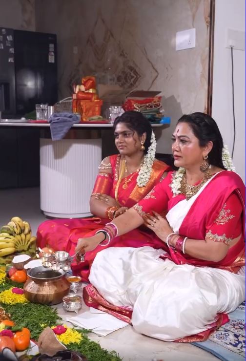 Hema Kolla Performed Pooja with Her Family