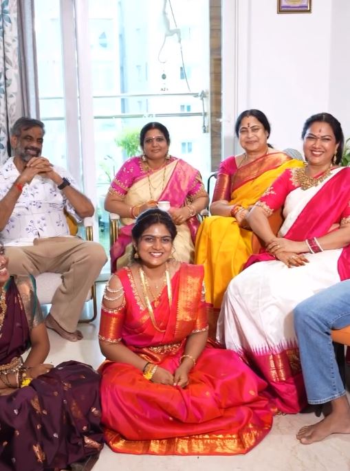 Hema Kolla Performed Pooja with Her Family