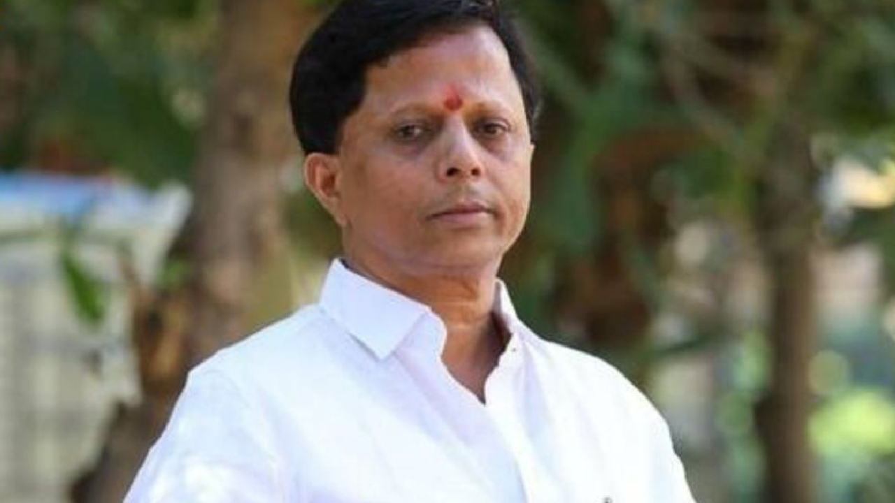 Naveen Nischal: హిందూపురంలో వైసీపీకి బిగ్ షాక్.. పార్టీకి మాజీ ఇన్‌చార్జ్ నవీన్ నిశ్చల్ రాజీనామా