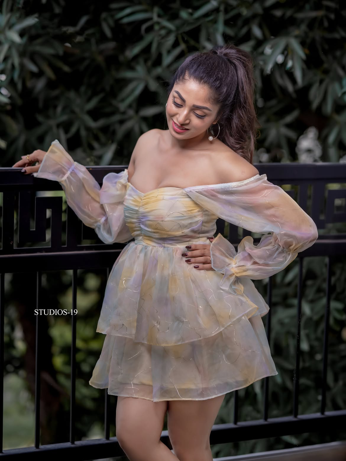 Serial Actress Jyothika Munirathnam Sizzling Photos in Gown