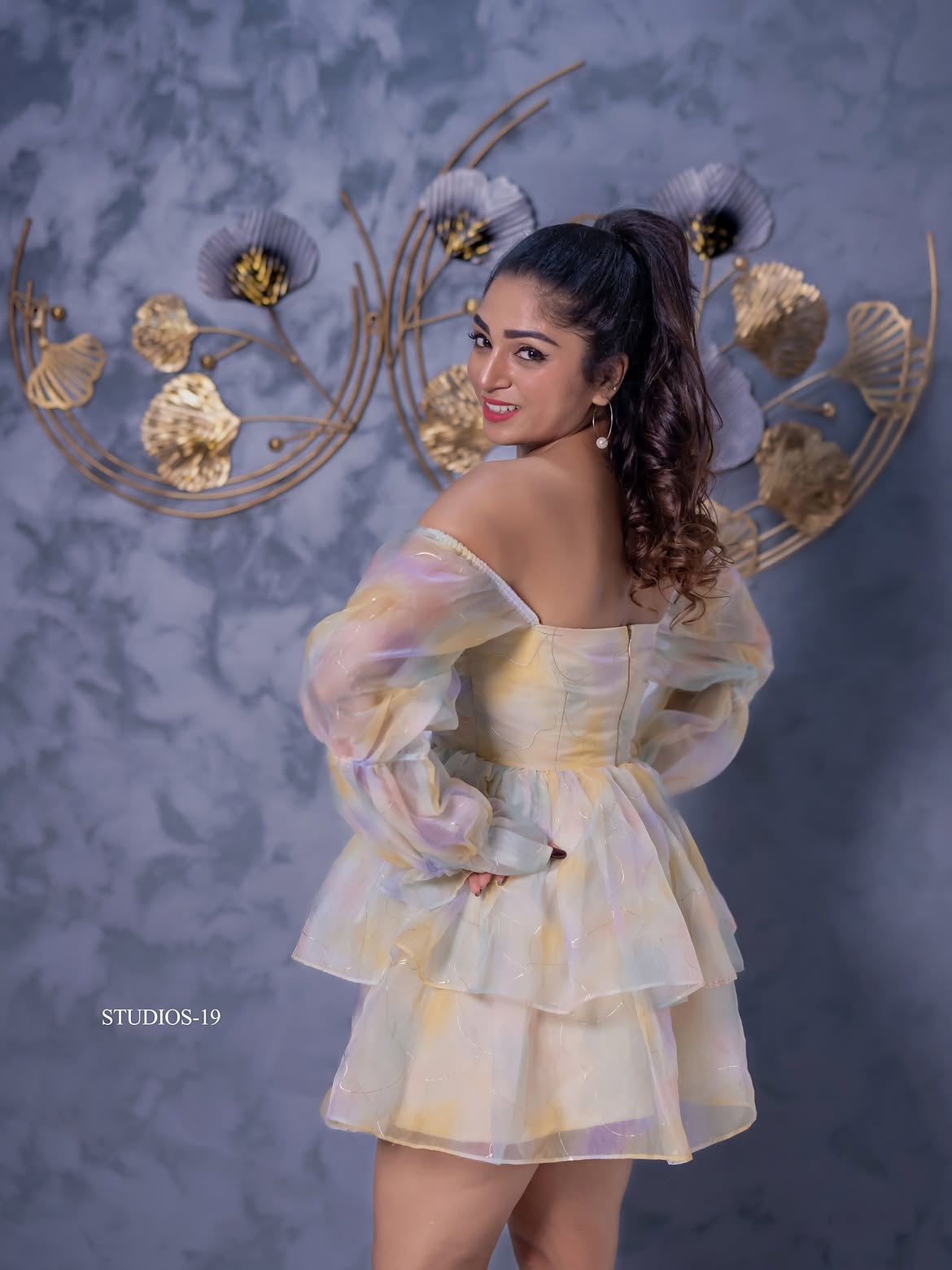 Serial Actress Jyothika Munirathnam Sizzling Photos in Gown