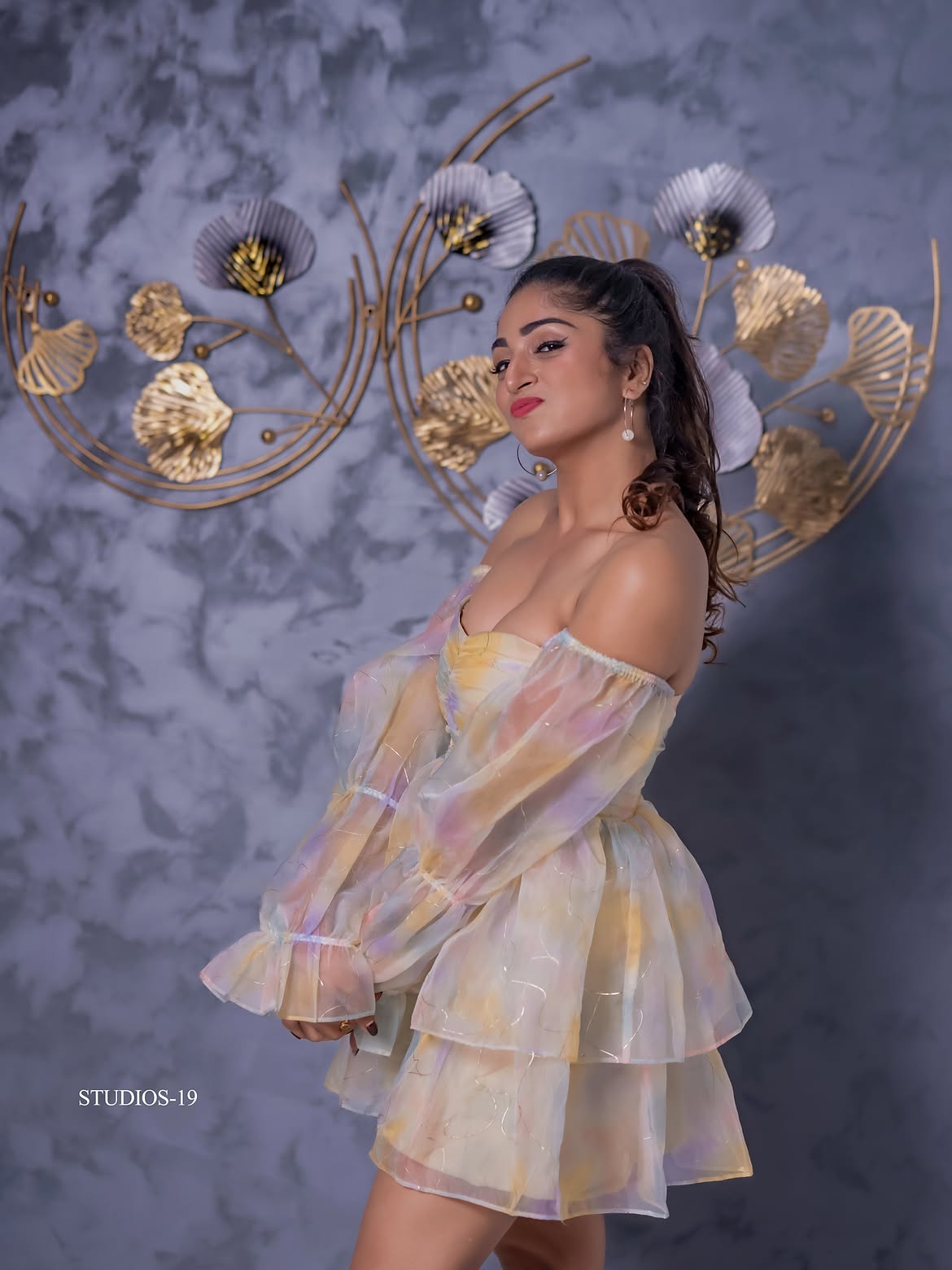 Serial Actress Jyothika Munirathnam Sizzling Photos in Gown
