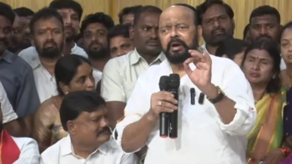 Konda Murali : పదవి పోతే పోనీ.. మాట తప్పం.. కాంగ్రెస్‌‌ను వీడేది లేదు : కొండా మురళి క్లారిటీ
