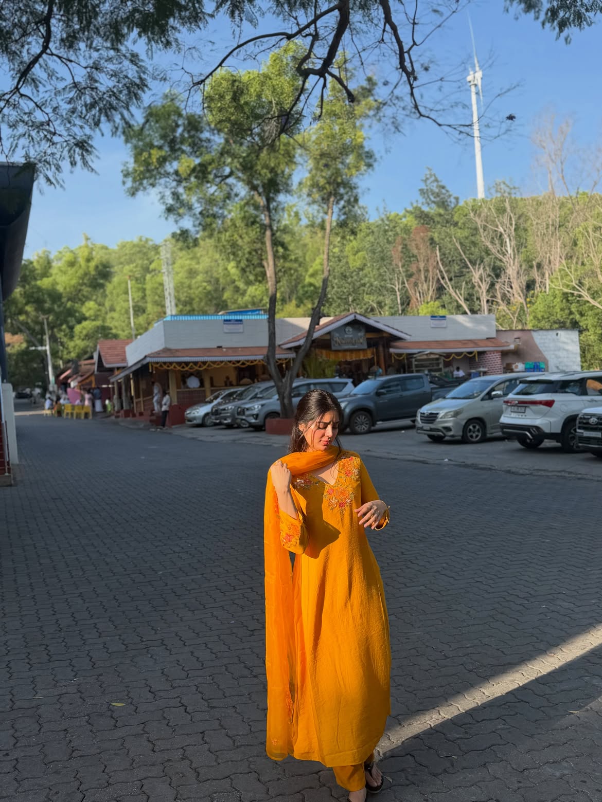Kushitha Kallapu Visits Tirumala Temple