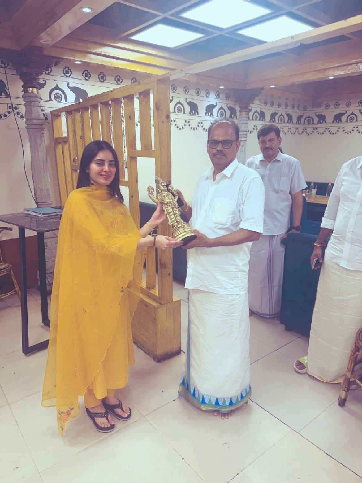 Kushitha Kallapu Visits Tirumala Temple