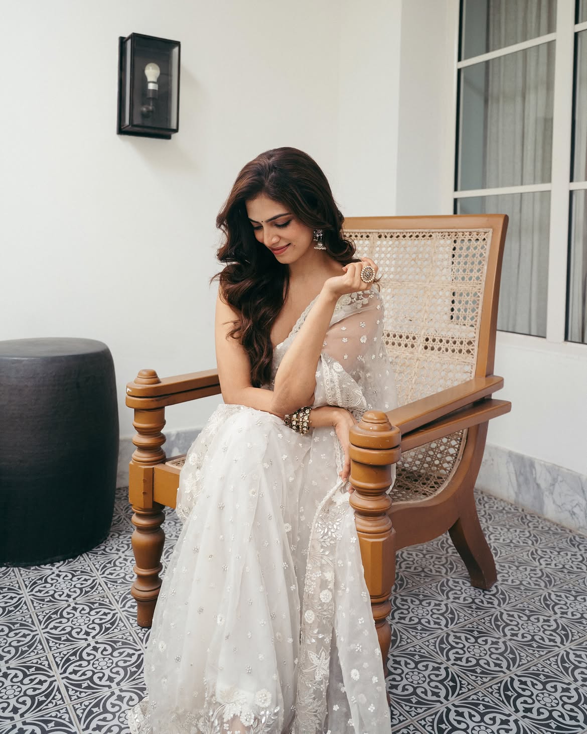 Malavika Mohanan Shows her Beauty in Transparent White Saree