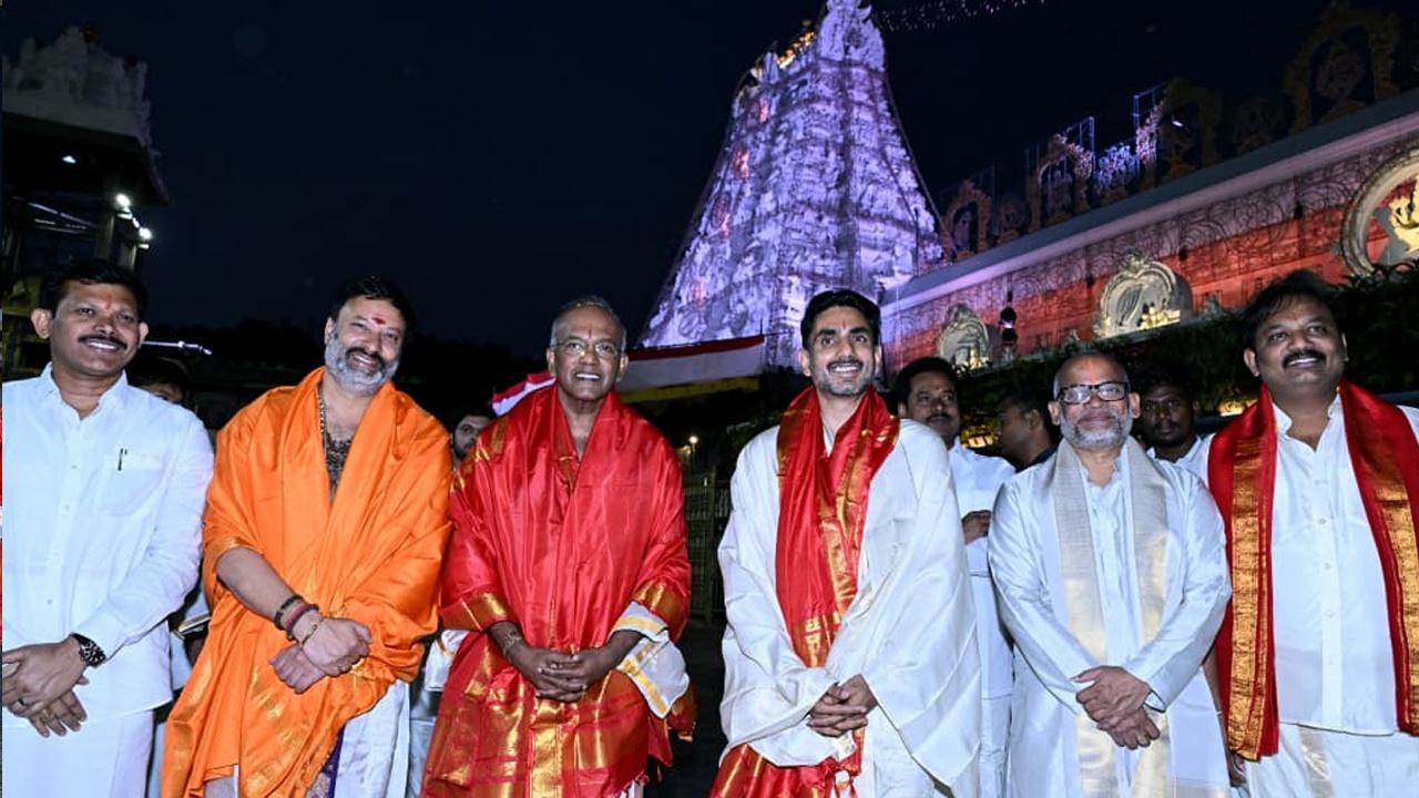 Nara Lokesh : సింగపూర్ హోంమంత్రితో కలిసి తిరుమల శ్రీవారిని దర్శించుకున్న మంత్రి నారా లోకేశ్