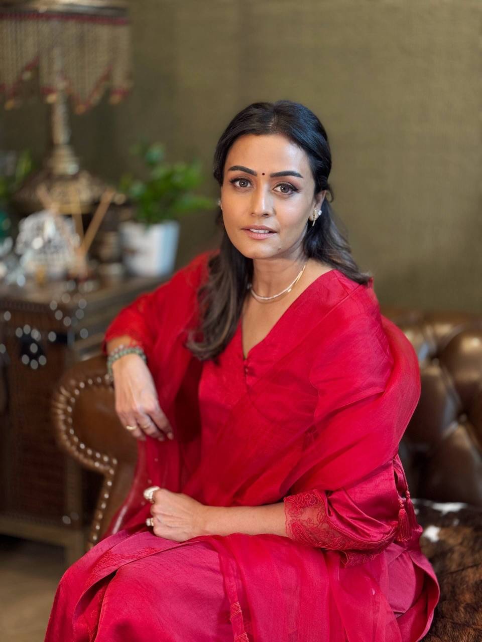 Mahesh Babu Wife Namrata Shirodkar Vinayaka Chavithi Special Photos
